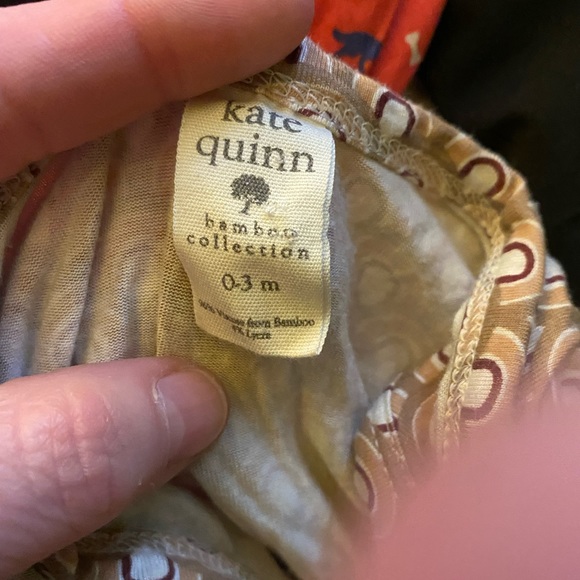 Kate Quinn onesie - Picture 5 of 5